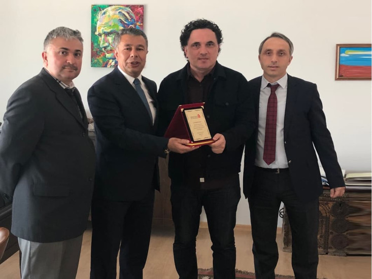 Vergi Plaket
